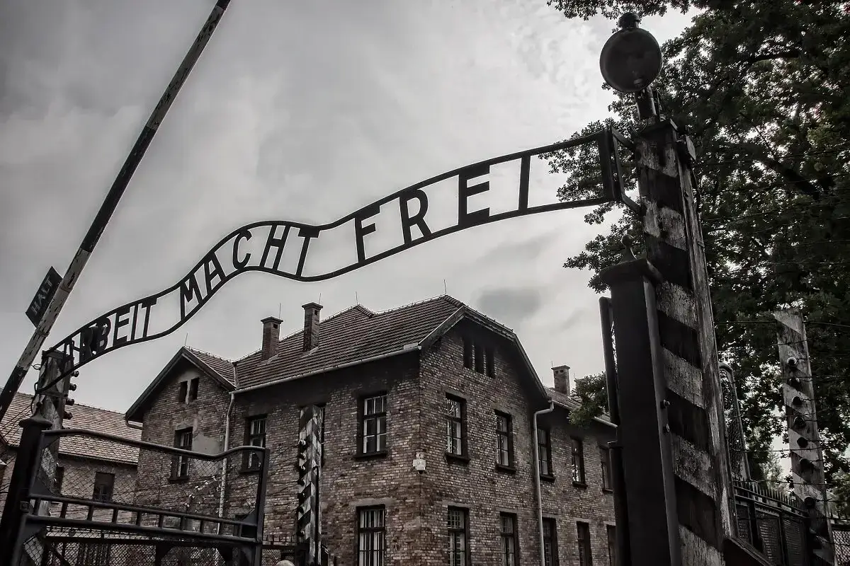 Arbeit Macht Frei gate Auschwitz